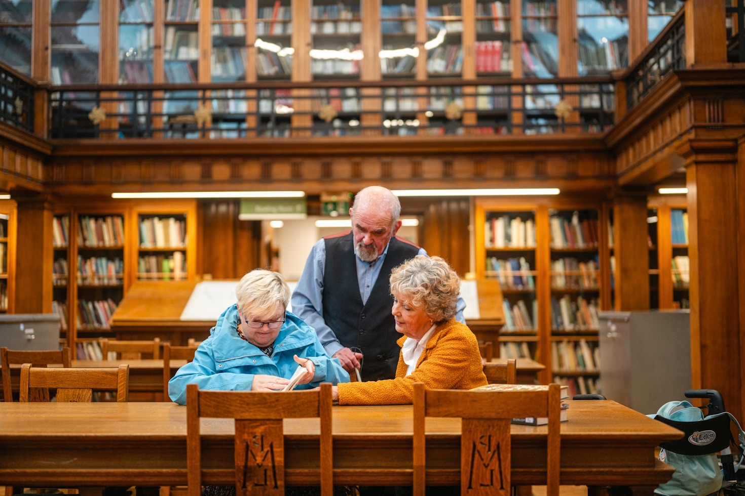 Por qué apostamos por la literatura propia